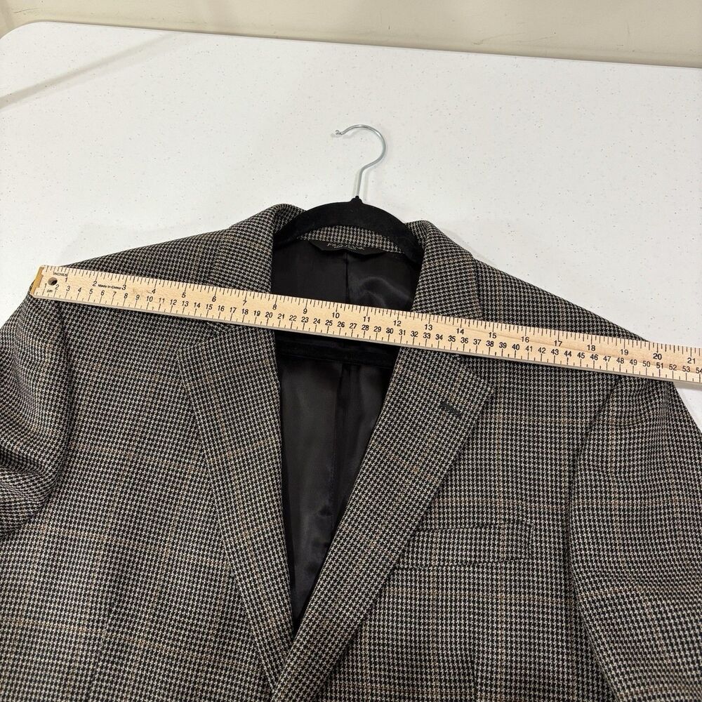 Jos A Bank Houndstooth Silk Wool Gray Blazer Men 42R Sport Coat Old Money Career - Picture 9 of 11